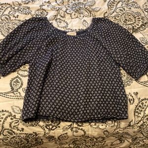 Universal Threads Off the Shoulder Top